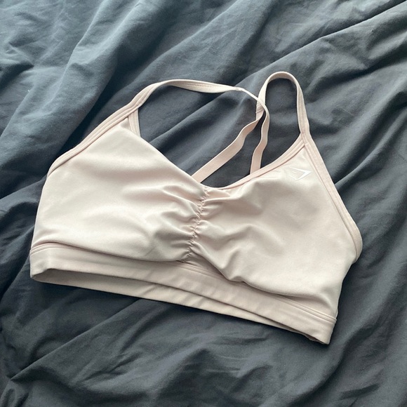 Gymshark Other - gymshark ruched sports bra -light pink- medium